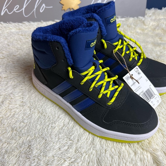 Adidas hoops mid 2.0 K sneakers big boys size 5 - Picture 10 of 10